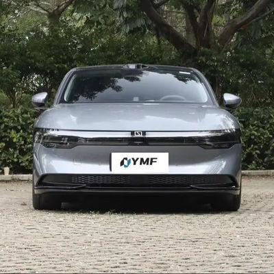Zeekr 007 elektrische auto aangedreven door lithium ijzerfosfaatbatterij en 220kW max. vermogen