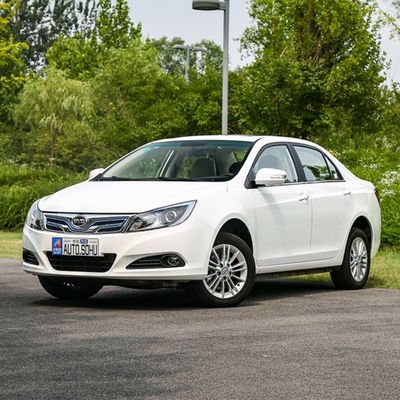 Elektrische auto SUV tweedehands auto BYD E5 serie 480KM wielbasis 2660 Max snelheid 130km/h