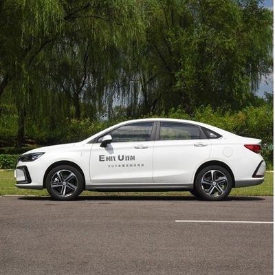 Made BAIC BEIJING EU5 Fast Charge tweedehands energie-EV-auto met bandenmaat 215/50/R17